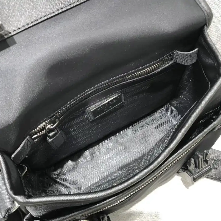 Brother Sam Yupoo 2110YZ0028 s Prada Bags 0625